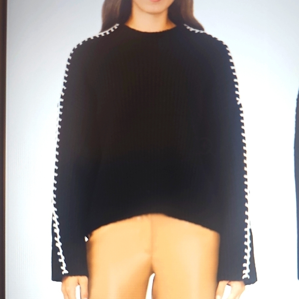 New Halogen Contrast Stitch Chunky Plush Yarn Sweater BLK/White XL